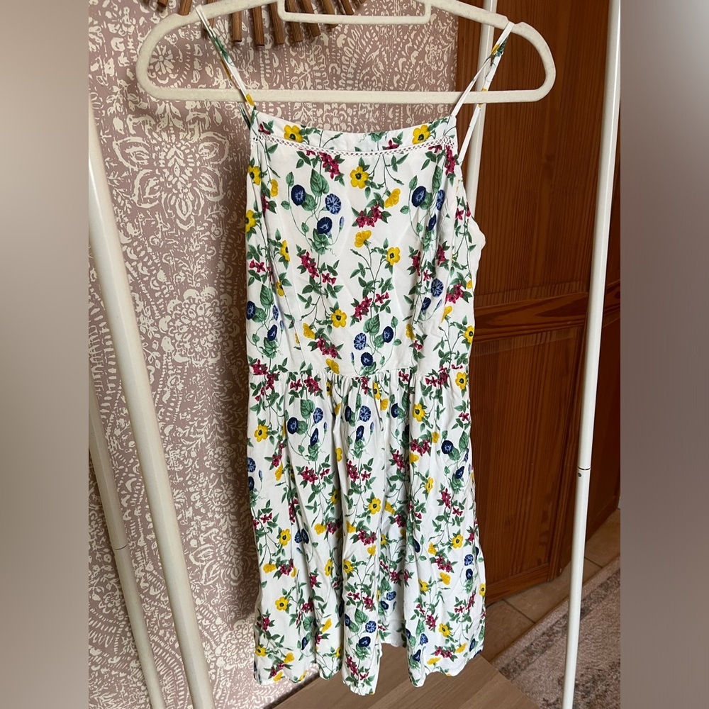 Old Navy White Summer Floral Sleeveless Fit and Flare Twirly Midi Dress